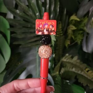 K-POP DEMON HUNTERS GOLDEN HUNTRIX GIRLS PEN